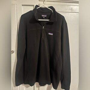 Men’s large Patagonia black fleece quarter zip pullover
